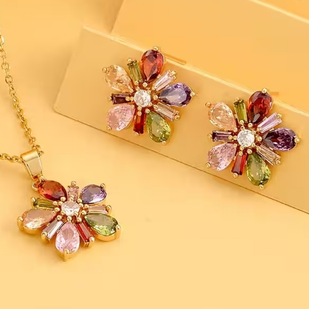 Elegant Multicolor Gemstone Flower Pendant Necklace Set - Picture 5 of 5